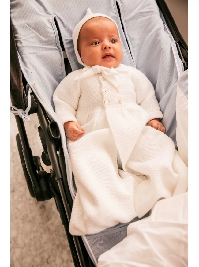 Canastilla bebé niño personalizada con abrigo de punto